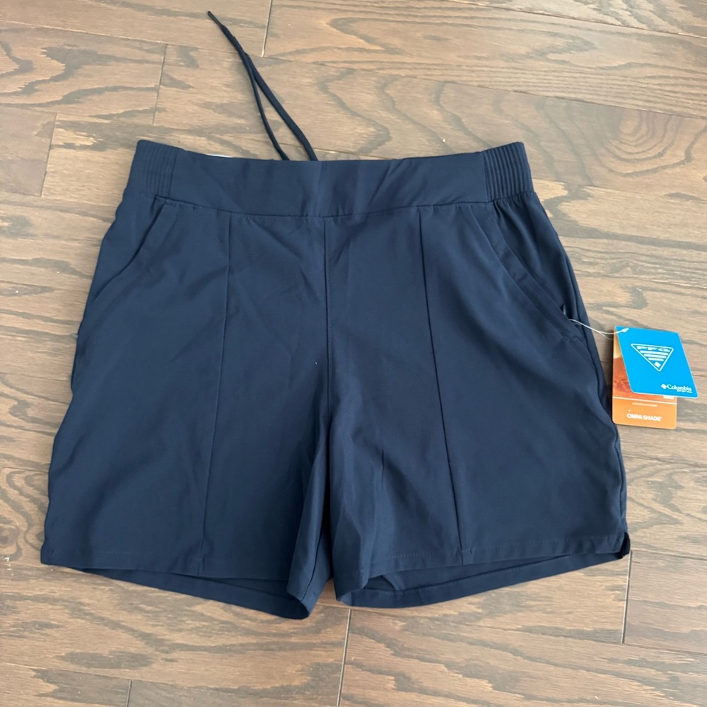 Columbia PFG Tidal Sands Navy Shorts - Women’s Size S